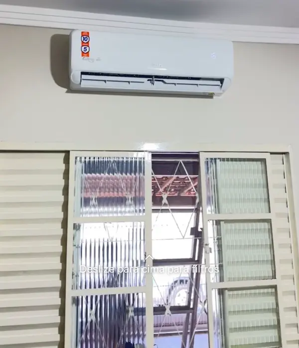 Ar-condicionado instalado pela Zayin, foto postada por Osvaldo J. na avaliação